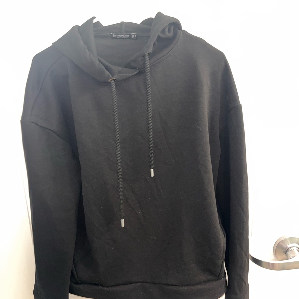 Stradivarius Classic Black Hoodie